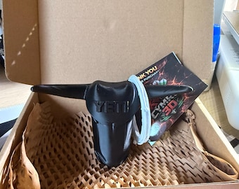 Yeti Slick Horns miniature model with wall hanging option