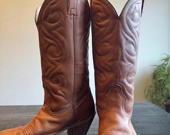 Vintage ACME Women's Cowgirl Boots