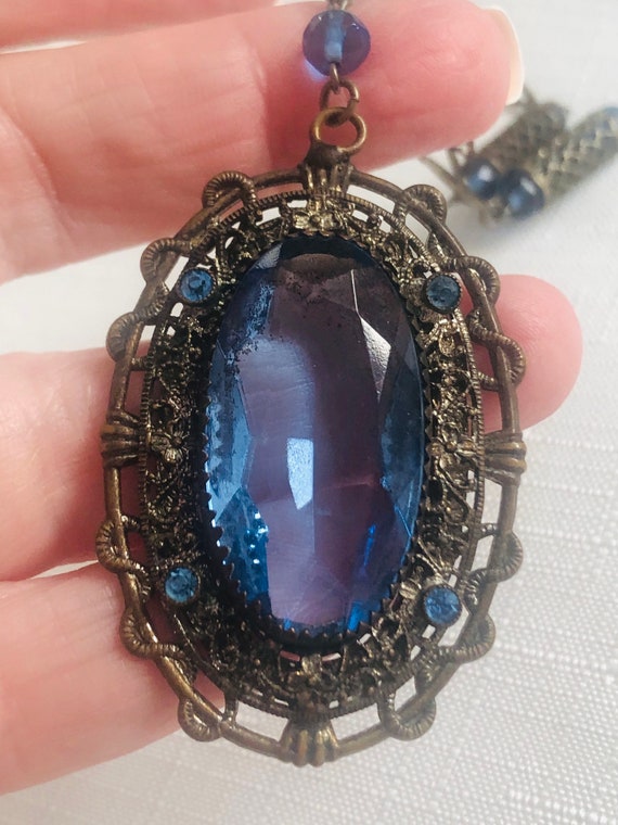 Vintage Art Deco Blue Glass Necklace 1940s