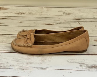 Banana Republic Tan Leather Moccasin Flats - 9