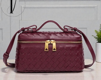 Bolso de hombro de cuero tejido a mano, bolso de mano negro con asa superior, bolso tipo caja de cuero vegano, elegante bolso cruzado estructurado para mujer, regalo para ella.