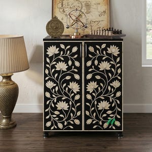 May include: A handmade wooden sign with the word "Welcome" in a whimsical font. The sign has a distressed white background and a dark brown frame, ideal for a front door or hallway. The sign is approximately 30 cm wide and 15 cm tall.