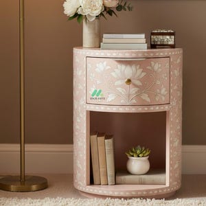 Knochen Intarsien Nachttischchen Rosa: Runder Artisan Nachttisch mit Schublade