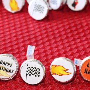 300 adesivos RACE CAR Hershey KISS - Enviados - Racing Hot Wheels Nascar - Entregue a você - lembrancinha de festa