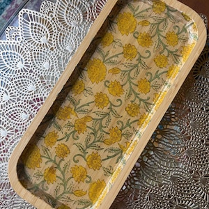 Decorative Bamboo Rectangular Trays for Entertaining, Home Decor, Bar Carts, Plants, Trinket Trays, Organization, Plants Daffodils