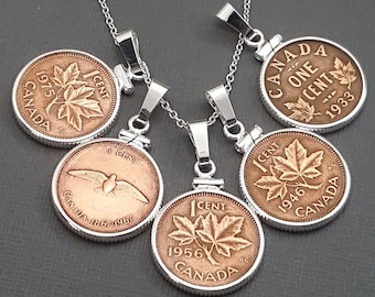 CANADA antique penny COIN NECKLACE. Maple leaf. 1933 1946 1956 1969 1975. Sterling silver bezel. Canadian coin necklace. Penny jewelry.