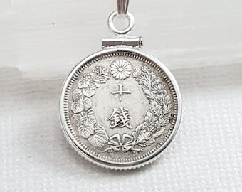 Antique Japanese silver coin necklace. Taisho or Meiji period. Heirloom jewelry. Sunburst necklace. Sterling silver bezel. Kanji necklace