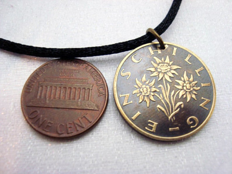 EDELWEISS coin necklace 1960s 1970s flower necklace. Austria necklace Edelweiss flower. edelweiss necklace. flower jewelry image 3