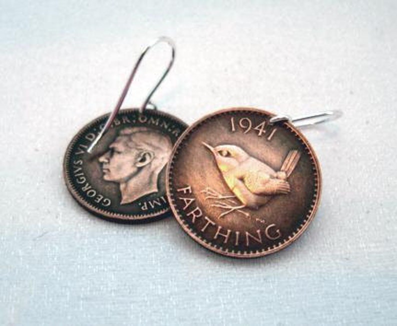 Münze Schmuck WREN BIRD Münze Ohrringe Vogel Ohrringe Zaunkönig Ohrringe Vintage Münzen Vogel Münzen England Farthing Song Vogel Bild 3