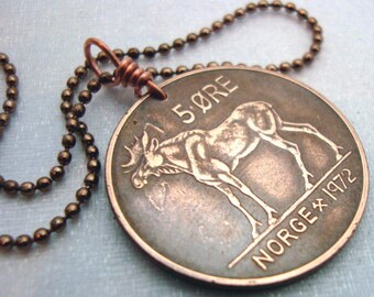 Vintage MOOSE COIN NECKLACE. Norway. Elk. 1958 - 1973 Scandinavian. moose necklace. man necklace. animal jewelry. coin jewelry. Elk gift.