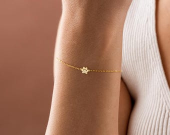 Custom Engraved Paw Print Name Bracelet, Pet Keepsake Jewelry, Dog Memorial Bracelet, Dog Mom Gifts, Pet Memorial Gift, Pet Lover Gift