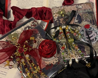 Romance Kindle Sleeve 6.8inch