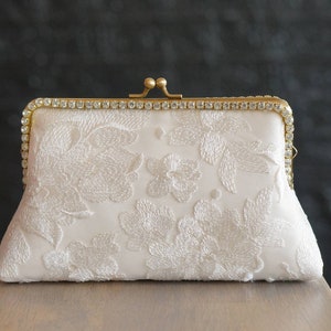 Ivory clutch bag bridal best sale