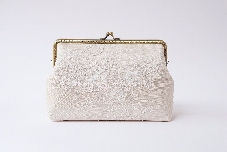 Champagne silk Ivory Lace Clutch / Wedding Party / Gift ideas / Formal Party / Bridal clutch / Bridesmaid Gifts clutch