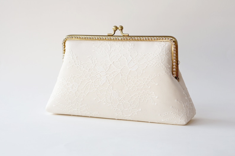 Chantilly Lace Clutch / Ivory Purse/ Vintage Inspired / Wedding Bag / Bridal Clutch / Bridesmaid Clutch image 1