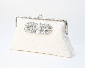Bridal clutch purse White evening clutch purse Embalished wristlet bag Kiss lock frame purse Gift for her