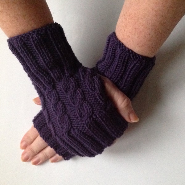 Ladies Luxurious Purple Ultra Soft 100% Merino Wool Cable Stitch Hand Warmers. Hand knitted in Scotland -Luxurious yarn, High Quality yarn