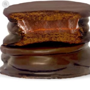 Dulce de leche alfajores, 1 box with 6!