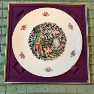 Royal Doulton Valentines Day 1982 Collector Plate 8.25 Inch Original Box