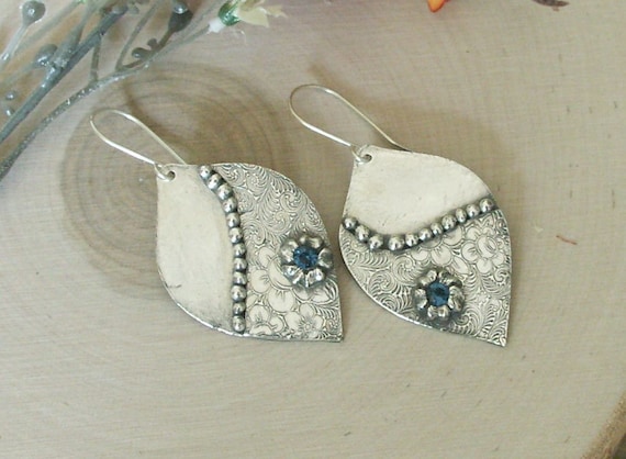 Handmade Metal Earrings Handmade Metal Cirlce Earrings With Gold