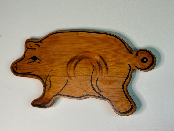 Vintage Primitive Pig Pine Wood Wall Art Hand Painted Folk Art