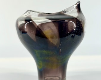 Vintage David Traub Studio Hand Blown Art Glass Vase 1989