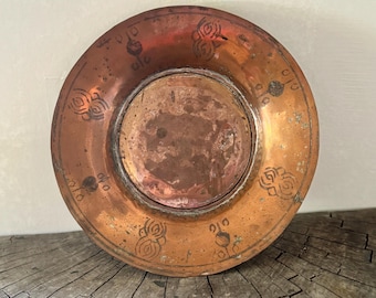 Antique Hand Made Copper Plate Turkey Middle Eastern