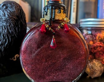Persephone in the Underworld - a color shifting potion