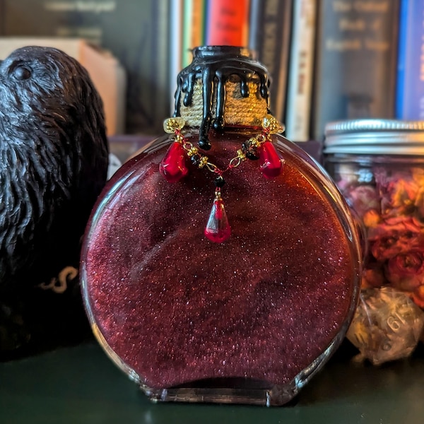 Persephone in the Underworld - a color shifting potion