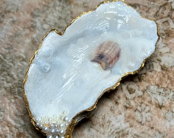 Oyster shell jewelry dish