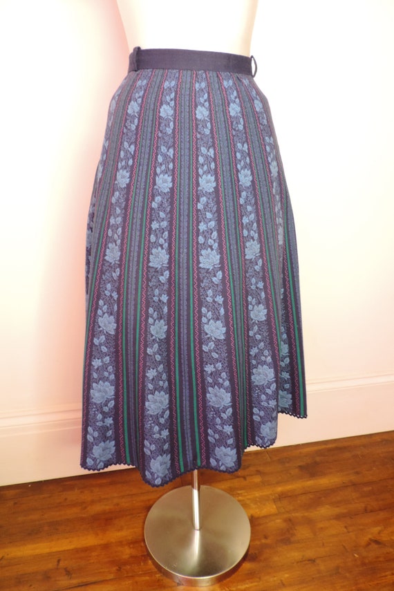 VINTAGE Dirndl Skirt/Blue Black Stripe Floral Fol… - image 6