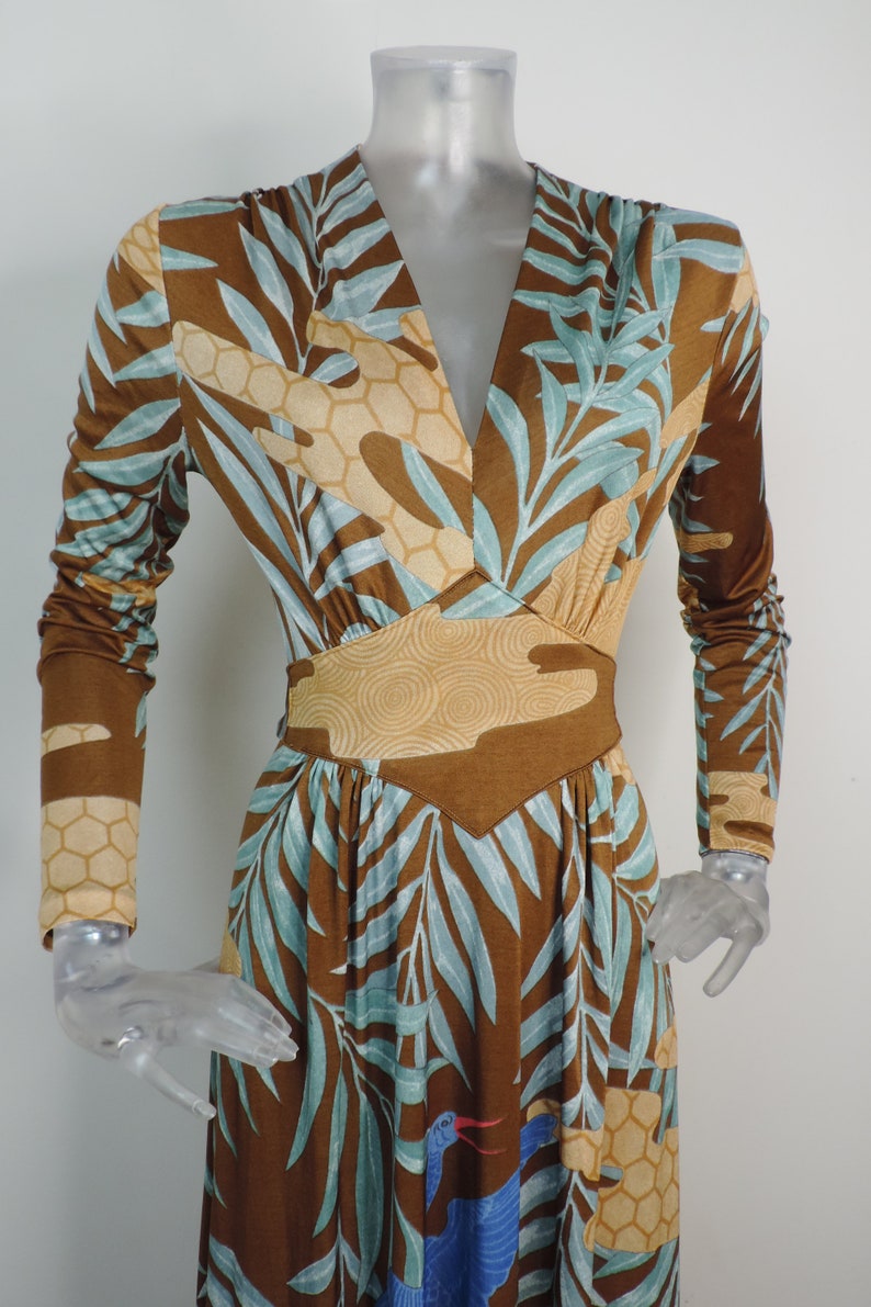VINTAGE 1970s Maxi Dress/Tan Tropical Palm Bird Print/UK 10 Fr 38/70s Dress/Retro/ Groovy/Pop Print/Boho/Long Dress/ image 5