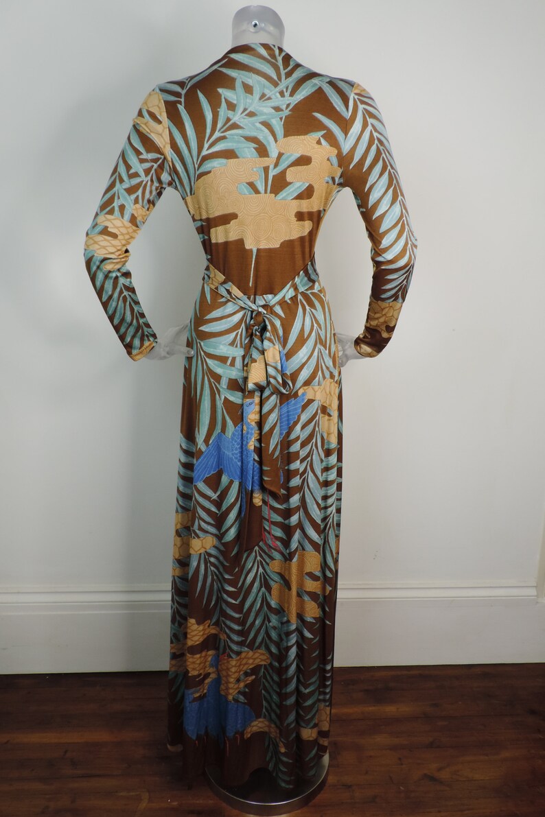 VINTAGE 1970s Maxi Dress/Tan Tropical Palm Bird Print/UK 10 Fr 38/70s Dress/Retro/ Groovy/Pop Print/Boho/Long Dress/ image 9