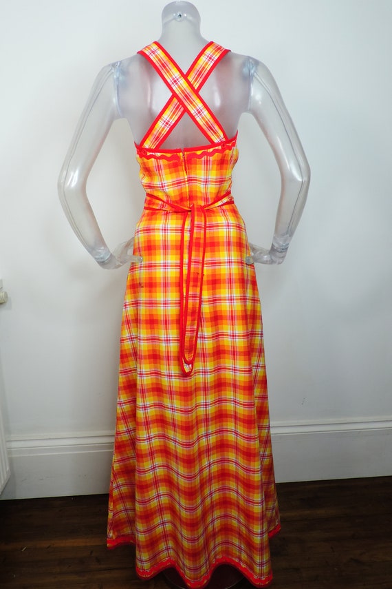 VINTAGE 1970s Hennes Dress /Bright Red Yellow Che… - image 5