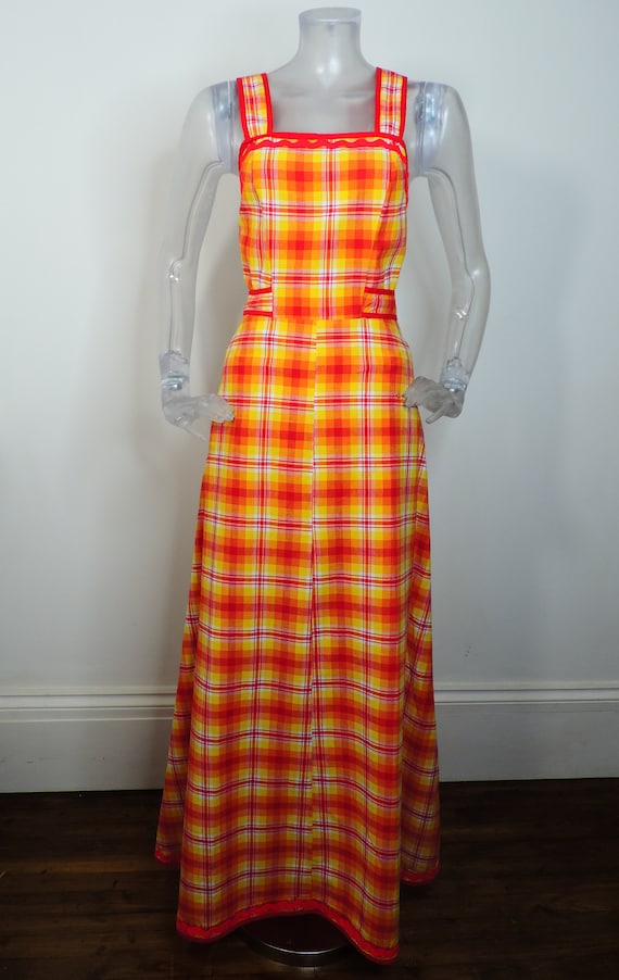 VINTAGE 1970s Hennes Dress /Bright Red Yellow Che… - image 2