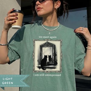 Ideia de presente para dono de animal de estimação, presente para cuidador de gatos, moletom com capuz estilo dark academia, pensador crítico, moletom com capuz de gato preto, camiseta para pai de gato, camiseta com humor acadêmico