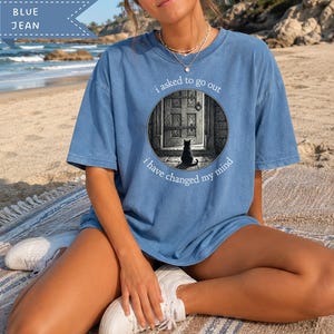 Camiseta de gato engraçado, pensador crítico, camiseta de pai de gato, camiseta engraçada para autista, moletom de mãe de gato, humor niilista, gato estilo academia sombria, presente estoico