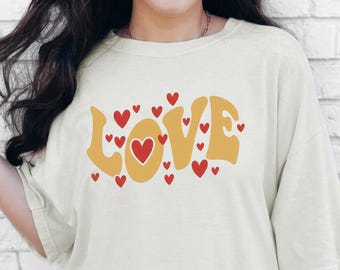 Retro Heart Love Graphic T-Shirt | Valentine's Day Women's Shirt | Valentine Gift for Wife