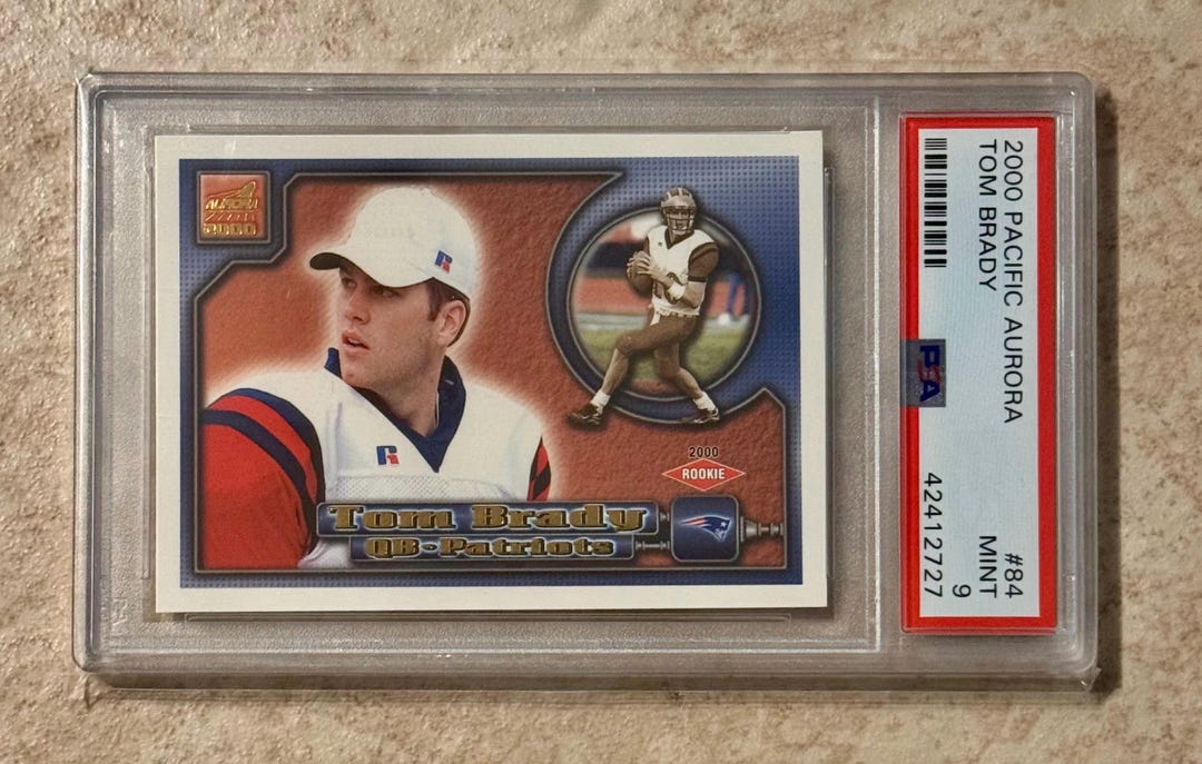 2000 Pacific Aurora - Tom Brady #84 Rookie RC PSA 9 Mint New
