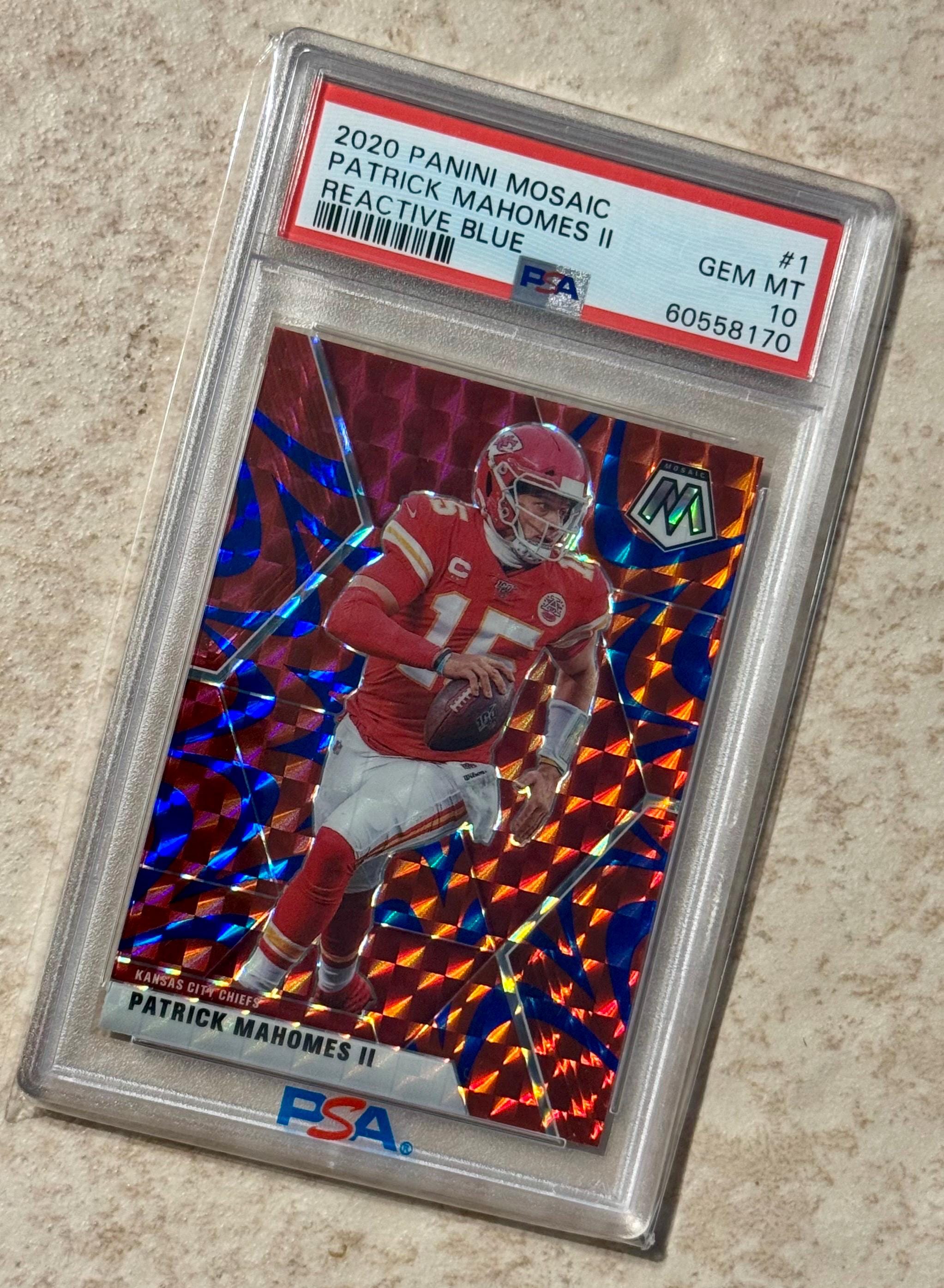 2020 Panini Mosaic - Patrick Mahomes II Reactive Blue Prizm #1 Gem