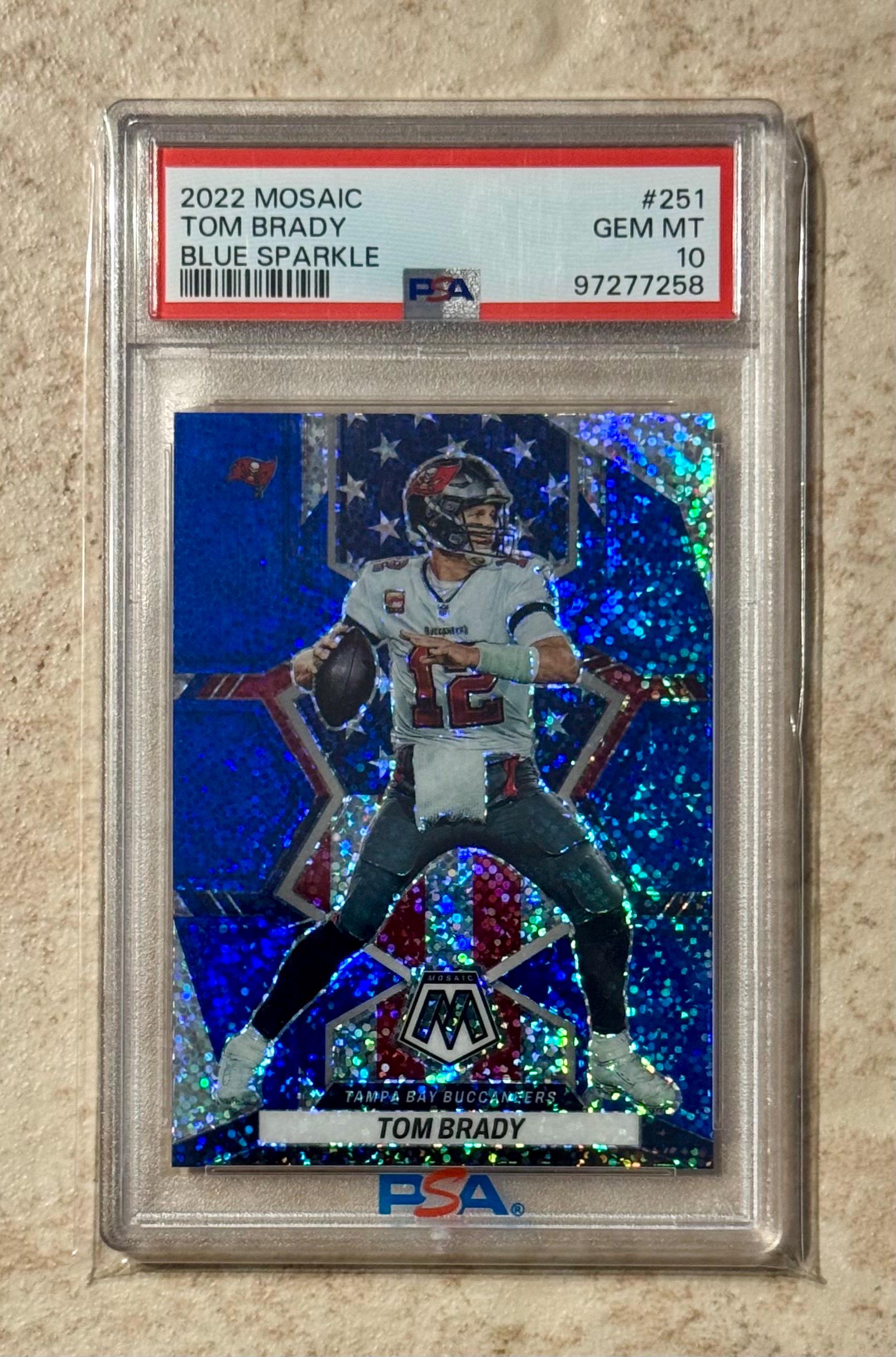 u*2様 ★一週間限定価格★英国製★BRADYブレディー★迷彩柄メッセンジャーバ 2022 Mosaic Tom Brady Blue Sparkle #251 PSA 10 Gem Mint New