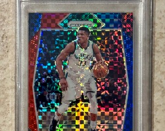 2017-18 Panini Prizm #182 Giannis Antetokounmpo Rosso/Bianco/Blu PSA 10 Gemme Menta Milwaukee Bucks