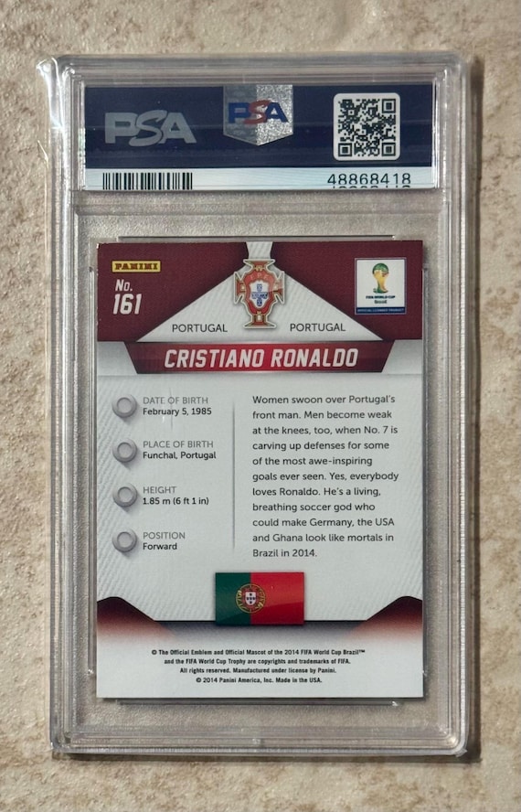 2014 Panini Prizm #161 Cristiano Ronaldo Portugal PSA 9 Mint