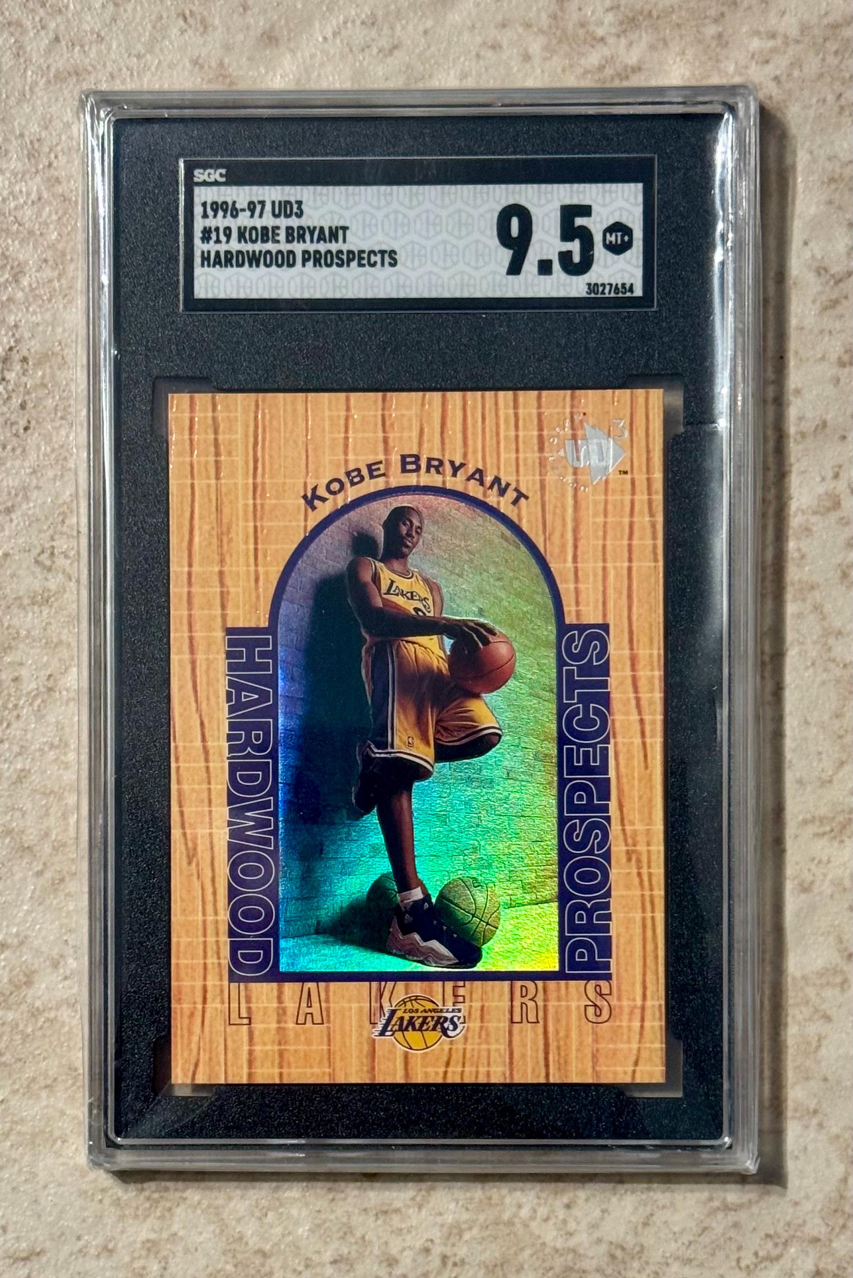 1996 Upper Deck #19 Kobe Bryant Hardwood Prospects - SGC 9.5
