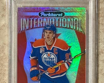 2017 Upper Deck Parkhurst International PI-2 Connor McDavid PSA 9 Mint NHL Oilers