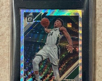 2019 Donruss Optic Giannis Antetokounmpo #81 Fanatics Box Set SGC 10 Milwaukee Bucks