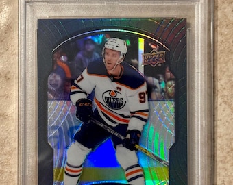 Refractor Upper Deck Allure Black Rainbow Connor McDavid n.° 50 PSA 9 Mint 2020-21