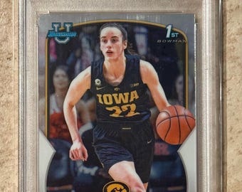 2022 Bowman U Caitlin Clark Universidad de Iowa 1ra Bowman #50 PSA 8 Novata RC