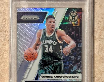 2017 Panini Prizm G. Antetokounmpo #32 Fundamentals Silver Prism PSA 10 Gem Mint Milwaukee Bucks