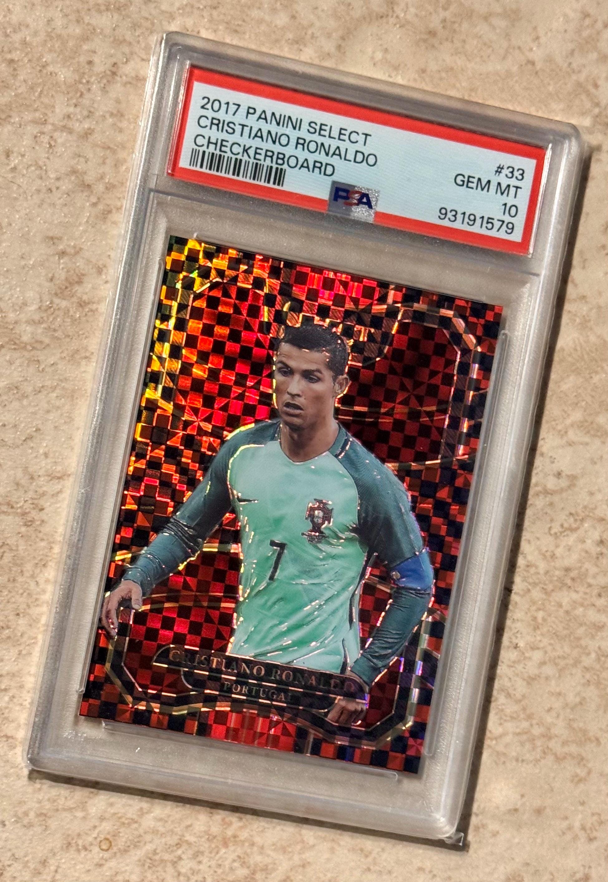 Cristiano Ronaldo 2017-18 Panini Select Checkerboard Prizm #33 PSA